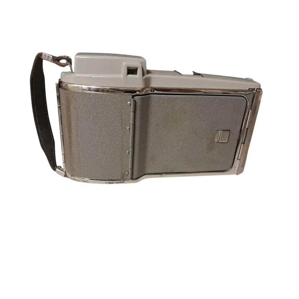 VTG Polaroid Land Camera Highlander Vintage Model 80 NOT TESTED